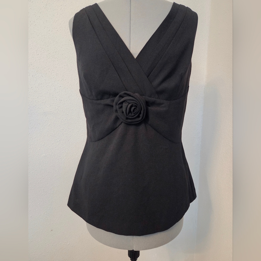 H&M Elegant Black Sleeveless Top with Floral Detail